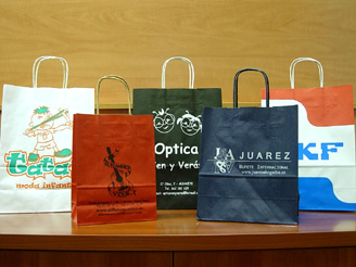 Bolsas de papel con asa rizada personalizadas Bolsas de papel con asa rizada personalizadas