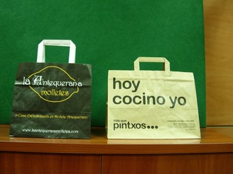 Bolsas de papel con asa plana personalizadas Bolsas de papel con asa plana personalizadas